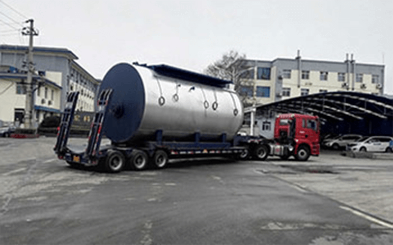 Why should more upper burners be used in the low load operation of industrial gas steam boilers?